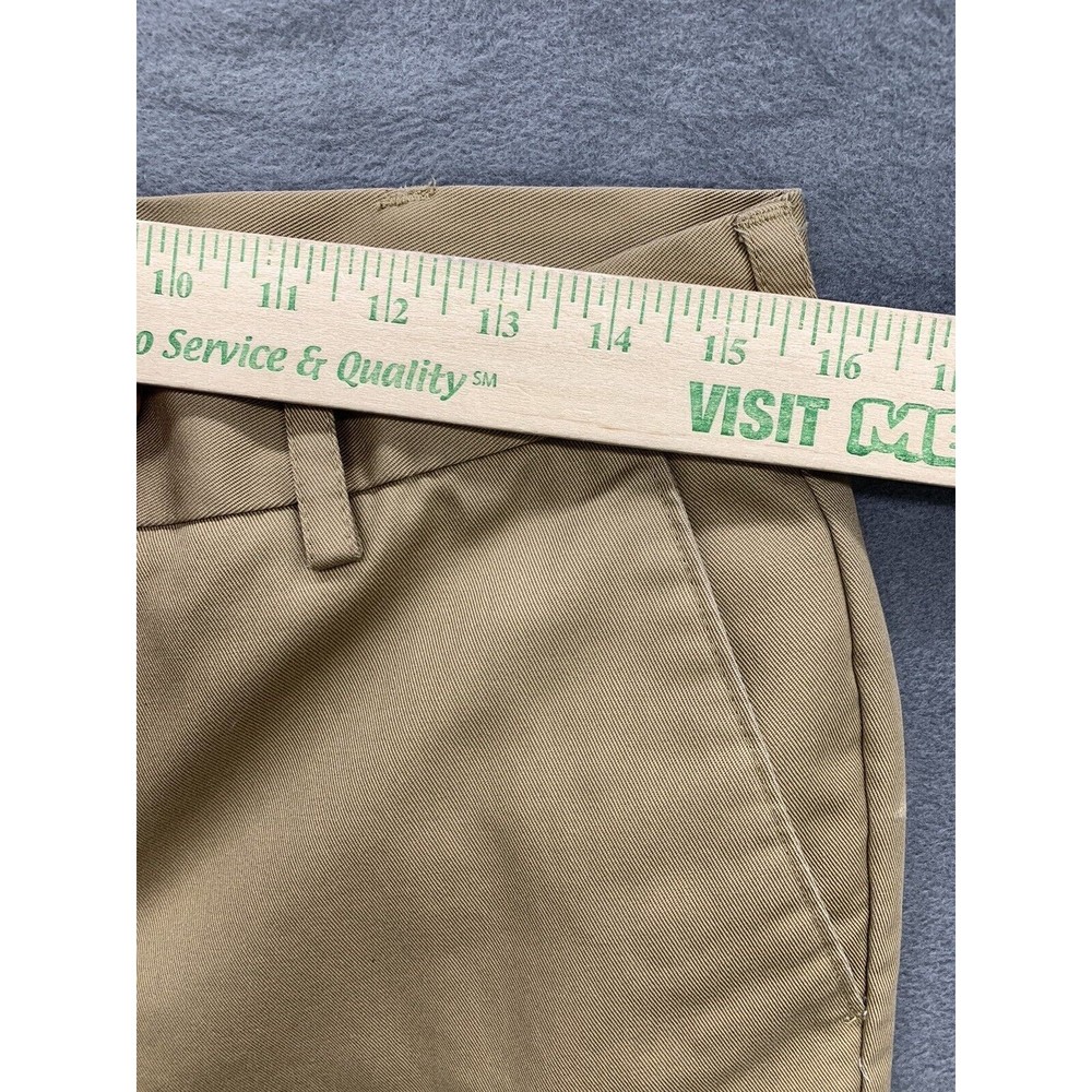 IZOD American Chino Pants Mens 32X32 Khaki Straight Fit Flat Front Pockets - Picture 6 of 16
